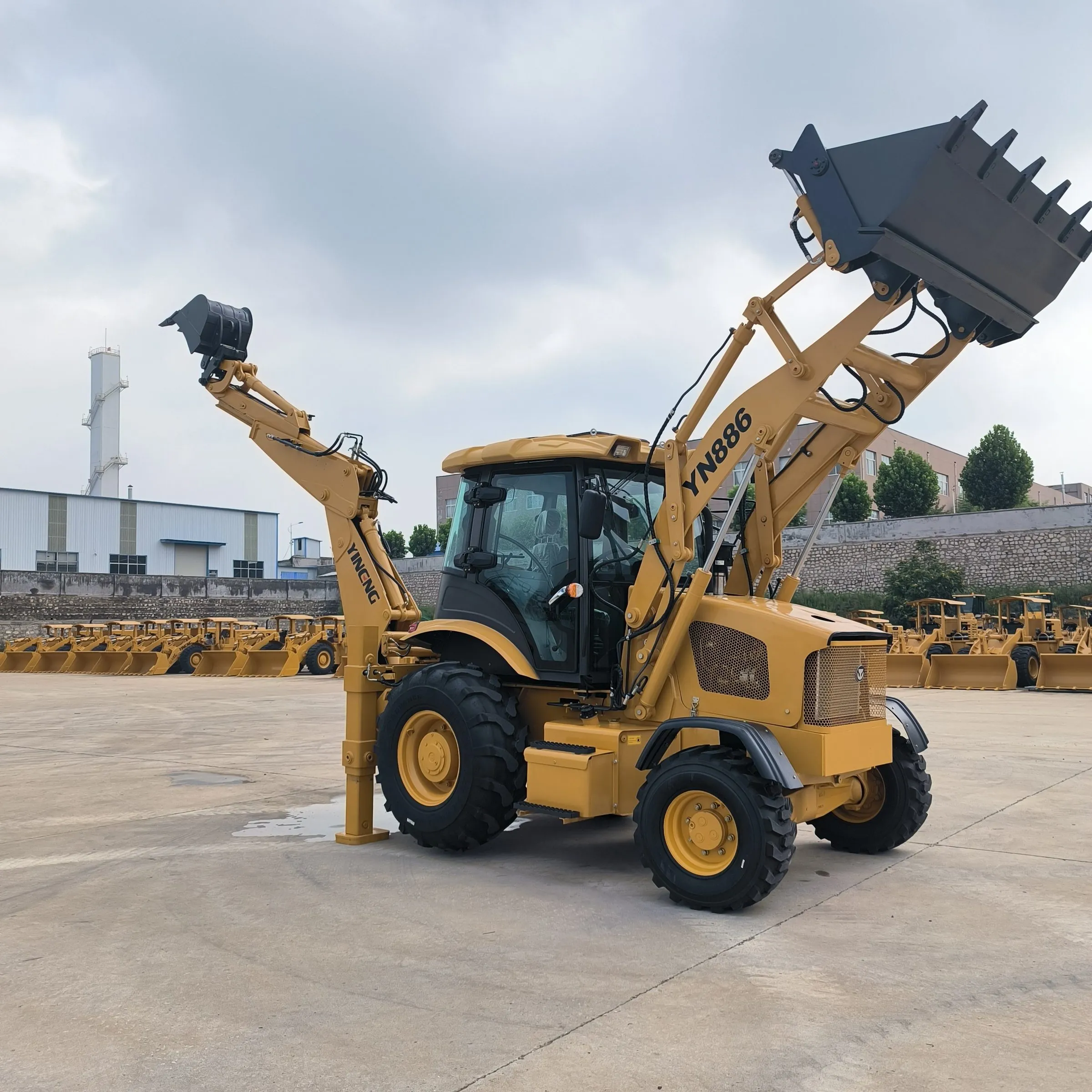 YN886 Backhoe Loader 2