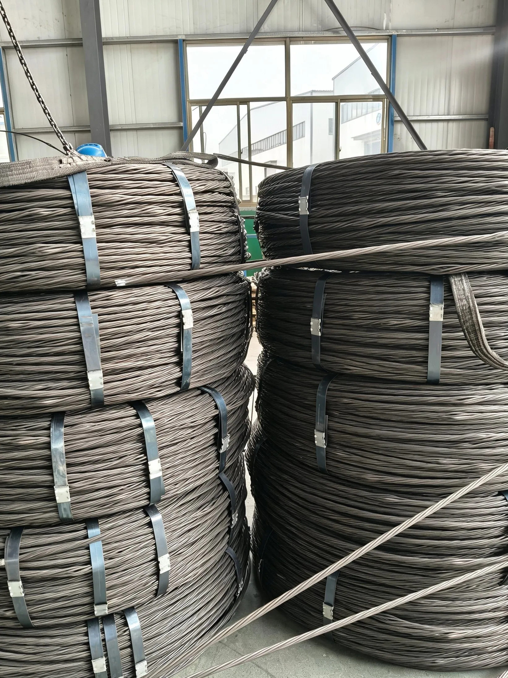 Cable bolt