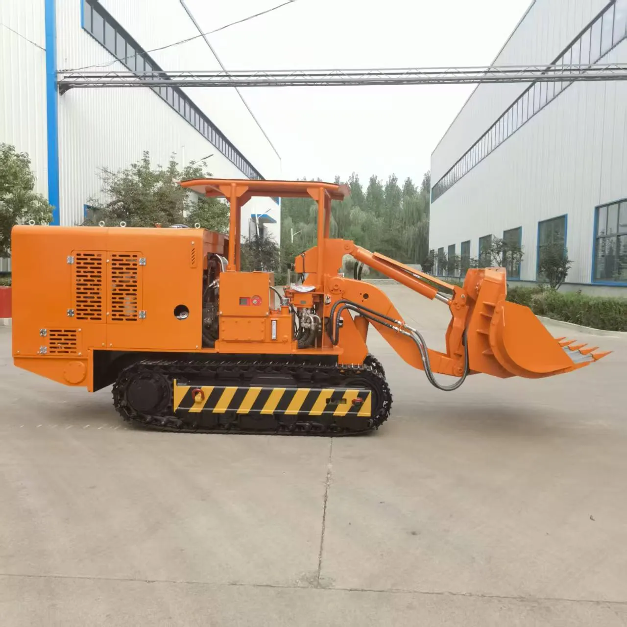 Side Dump Loader 3